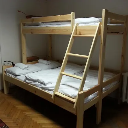 Walking Bed Hostel Budapeşte